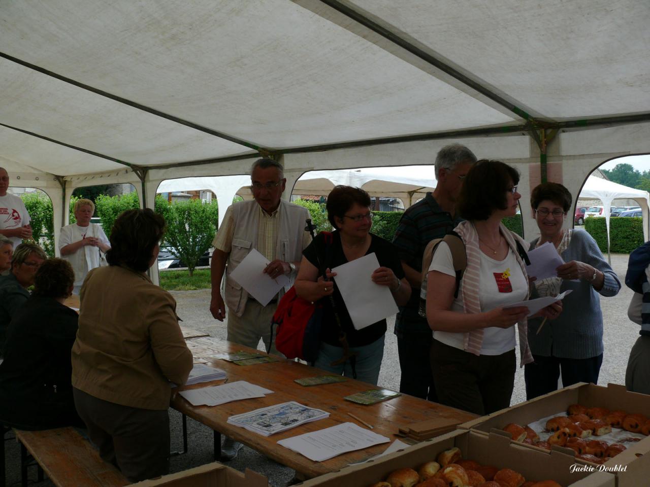 Randonnée intercommunale St Mard (8)