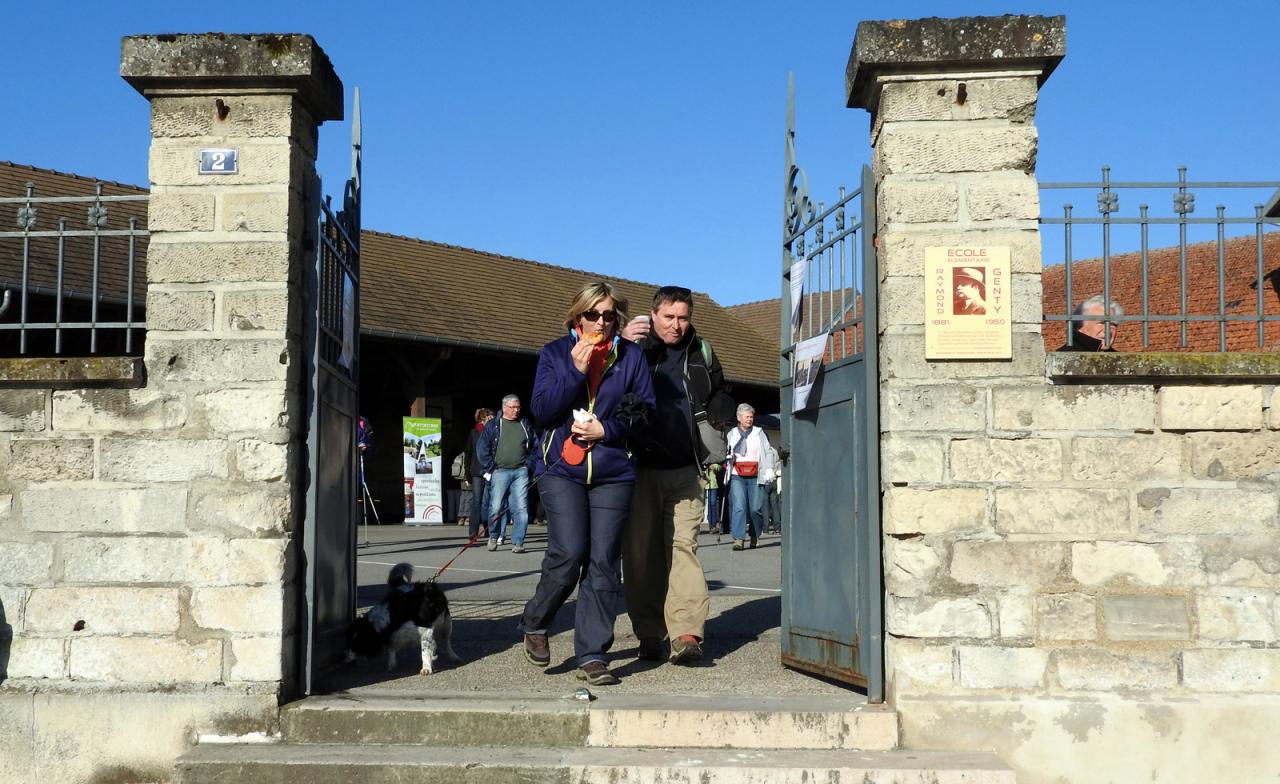 Randonnée intercommunale Vailly 01052016 (13)