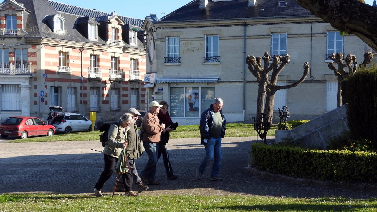 Randonnée intercommunale Vailly 01052016 (19)