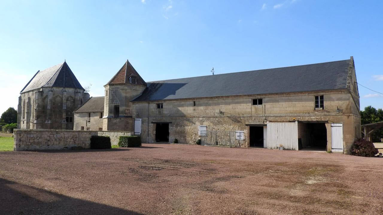 Serches et sa chapelle  (2)