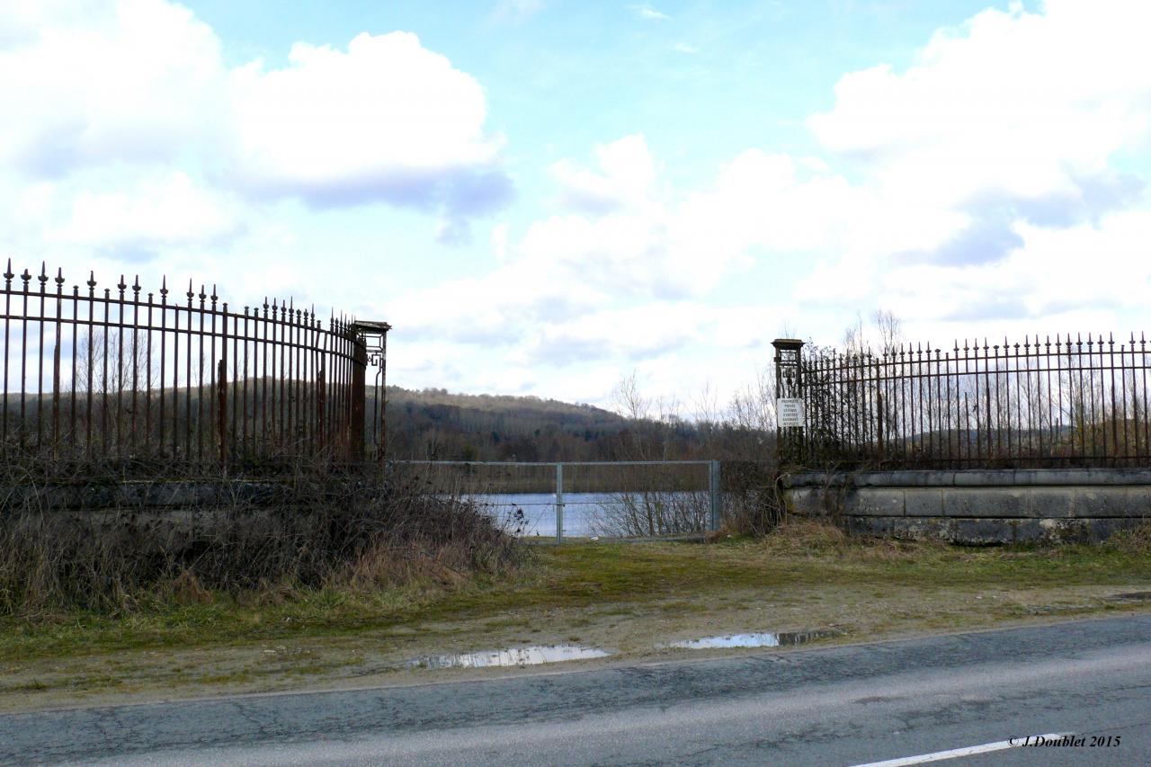 Entrée de l'ancien Château
