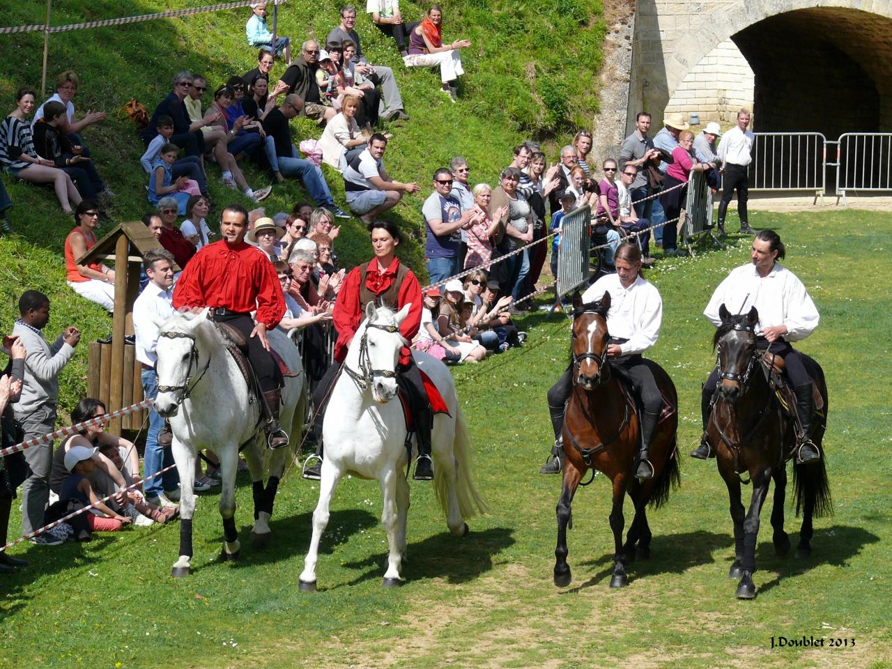 Spectacle Equestre 05052013 (10)