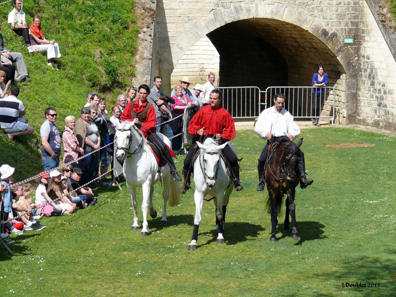 Spectacle Equestre 05052013 (11)
