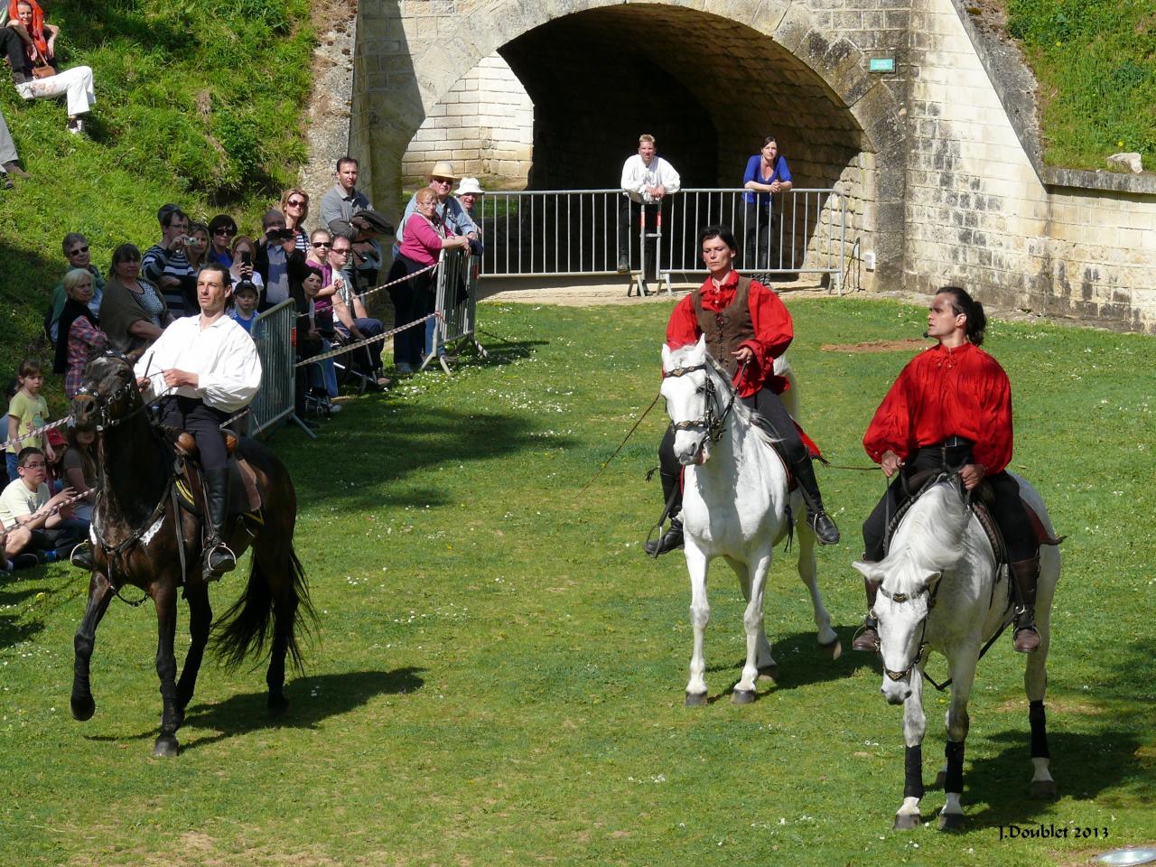 Spectacle Equestre 05052013 (30)