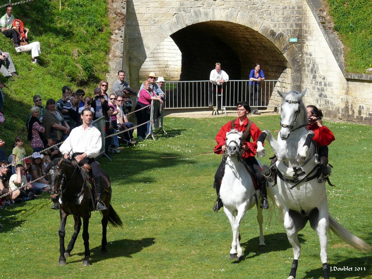 Spectacle Equestre 05052013 (31)