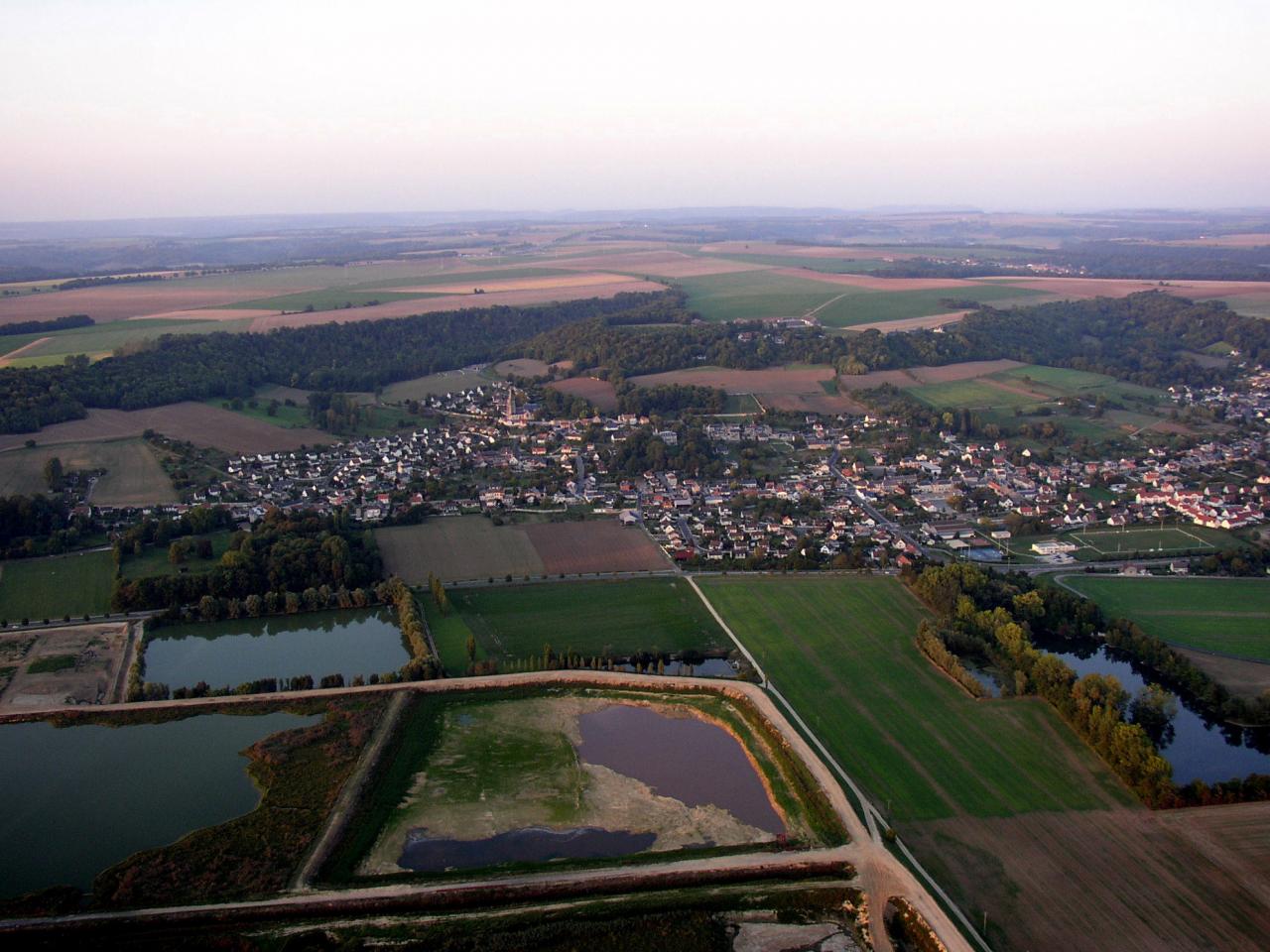 vues aériennes Bucy Le Long (92)